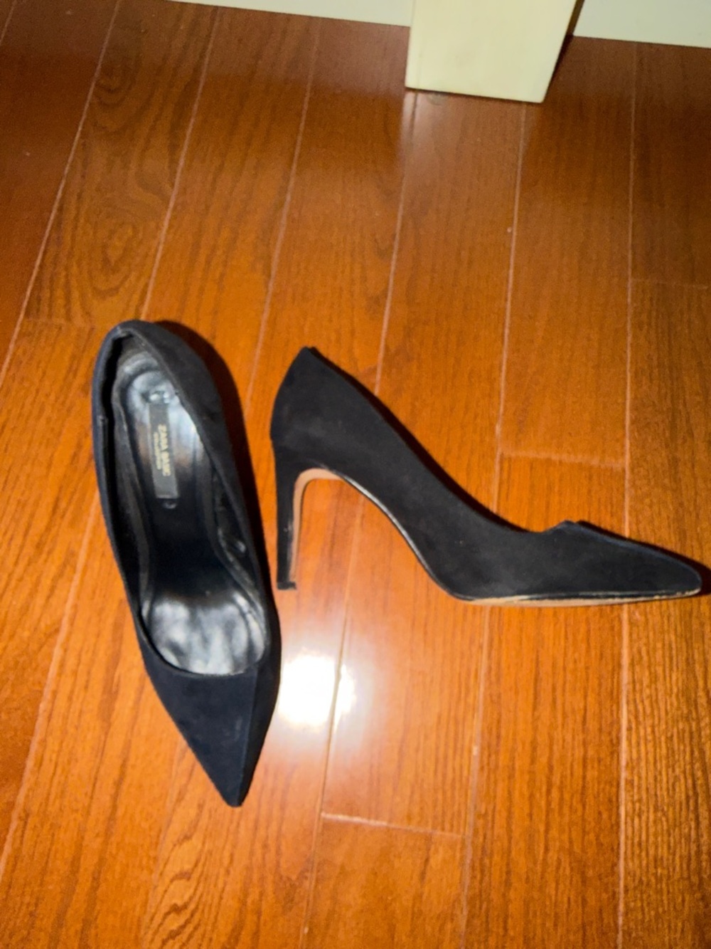 Zara Black Suede Pointed-Toe Stiletto Heels